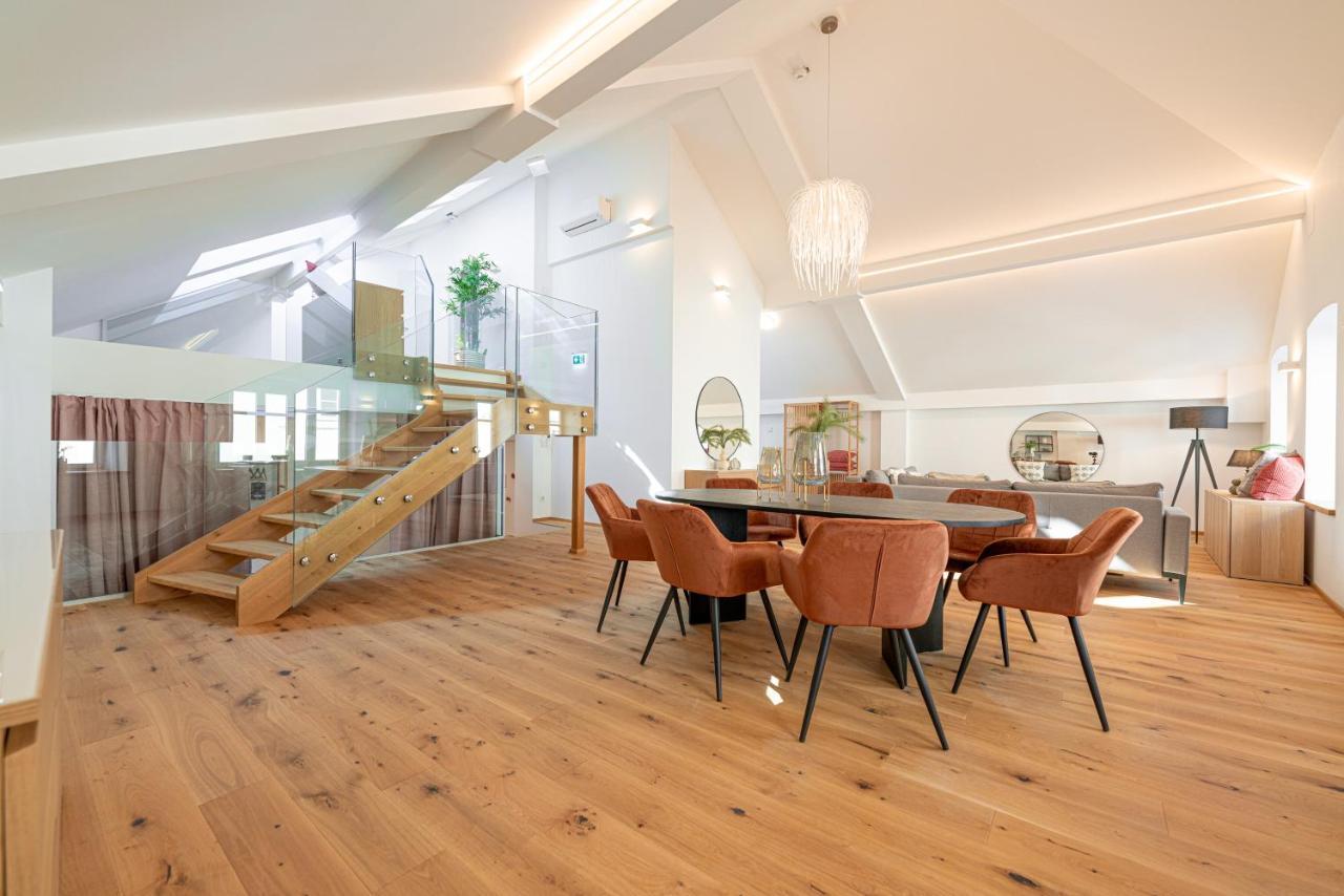 Penthouse Maxfux Direkt In Der Fussgaengerzone 130M2 Apartment Krems an der Donau Bagian luar foto