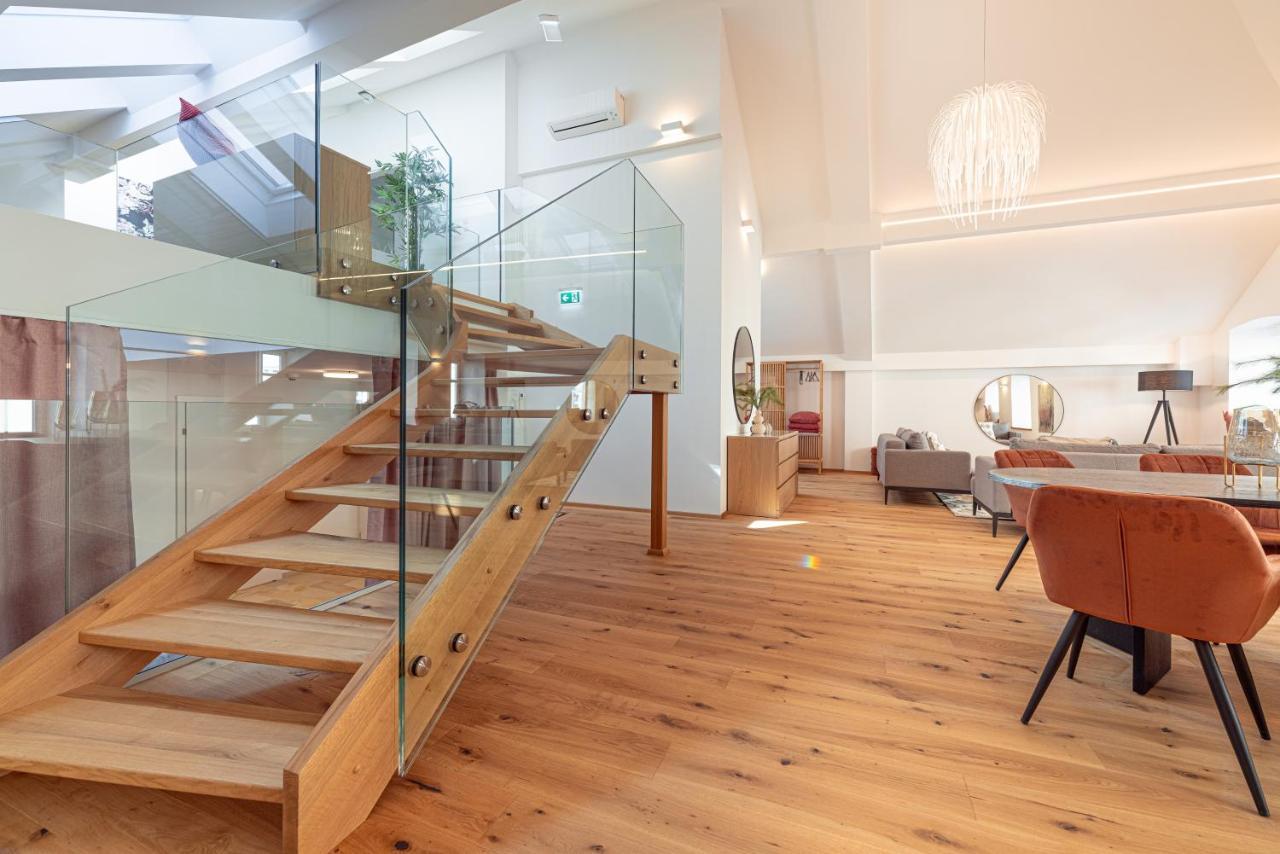 Penthouse Maxfux Direkt In Der Fussgaengerzone 130M2 Apartment Krems an der Donau Bagian luar foto
