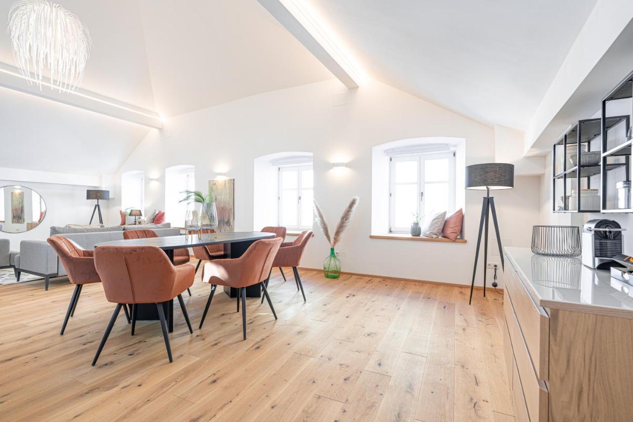 Penthouse Maxfux Direkt In Der Fussgaengerzone 130M2 Apartment Krems an der Donau Bagian luar foto
